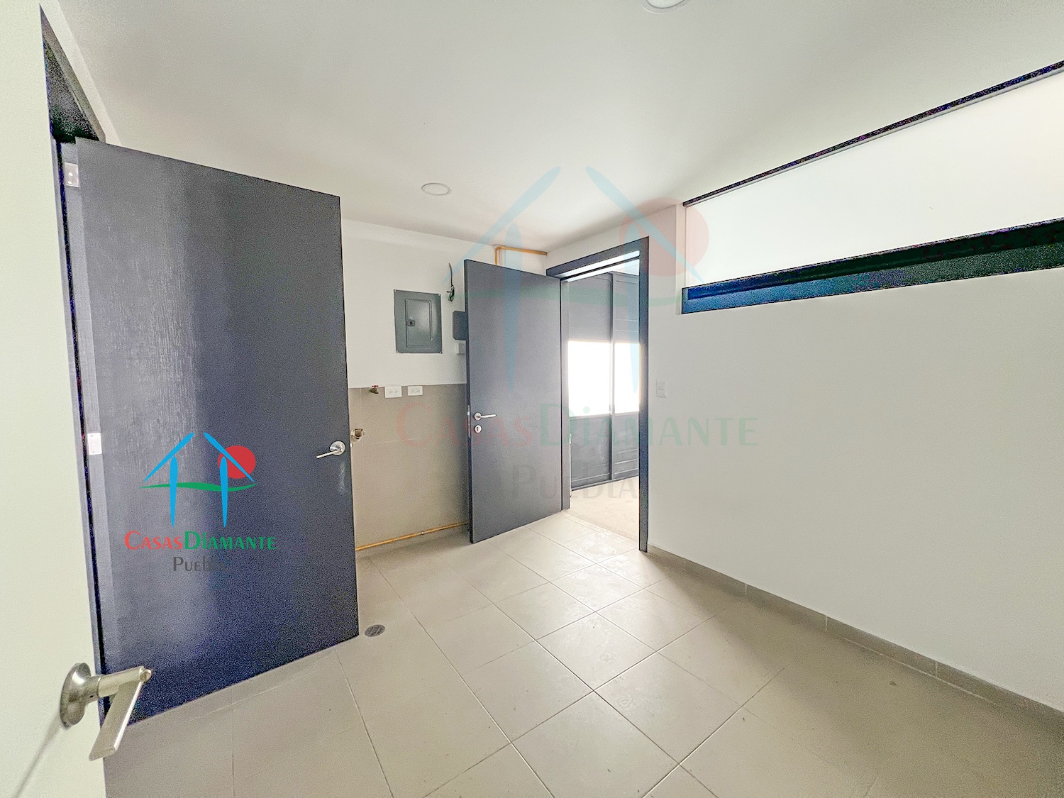 Praga 19 AI AJB - Área de servicio 3